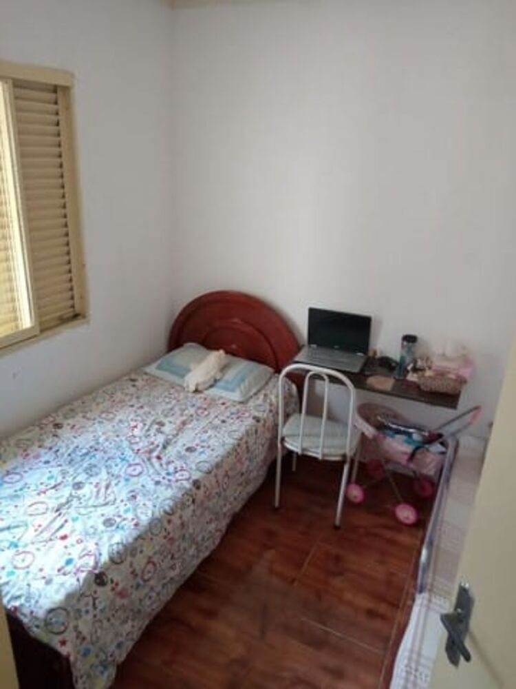 Casa à venda com 5 quartos, 440m² - Foto 3