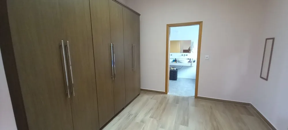 Casa, 4 quartos, 274 m² - Foto 1