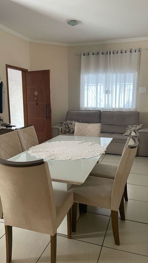 Casa à venda com 2 quartos, 88m² - Foto 3