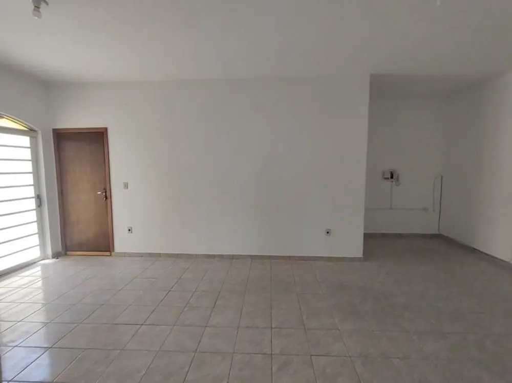 Apartamento, 2 quartos, 500 m² - Foto 2