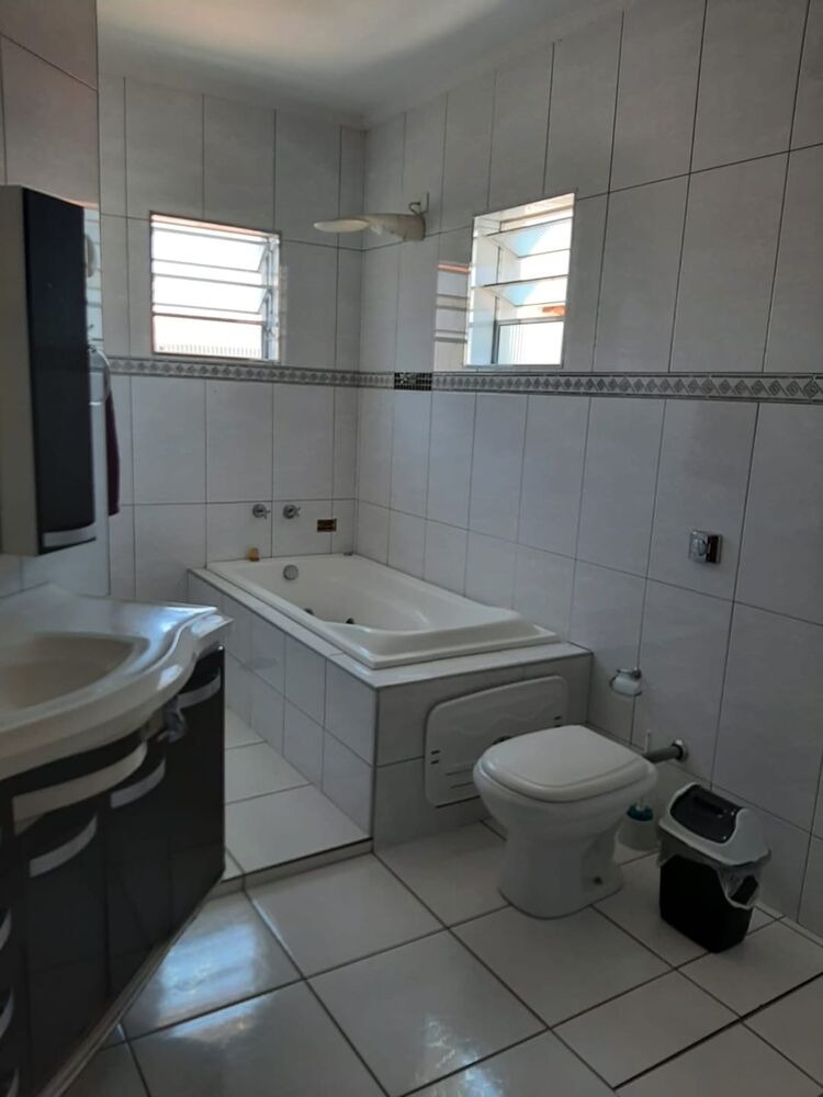 Sobrado, 5 quartos, 270 m² - Foto 35