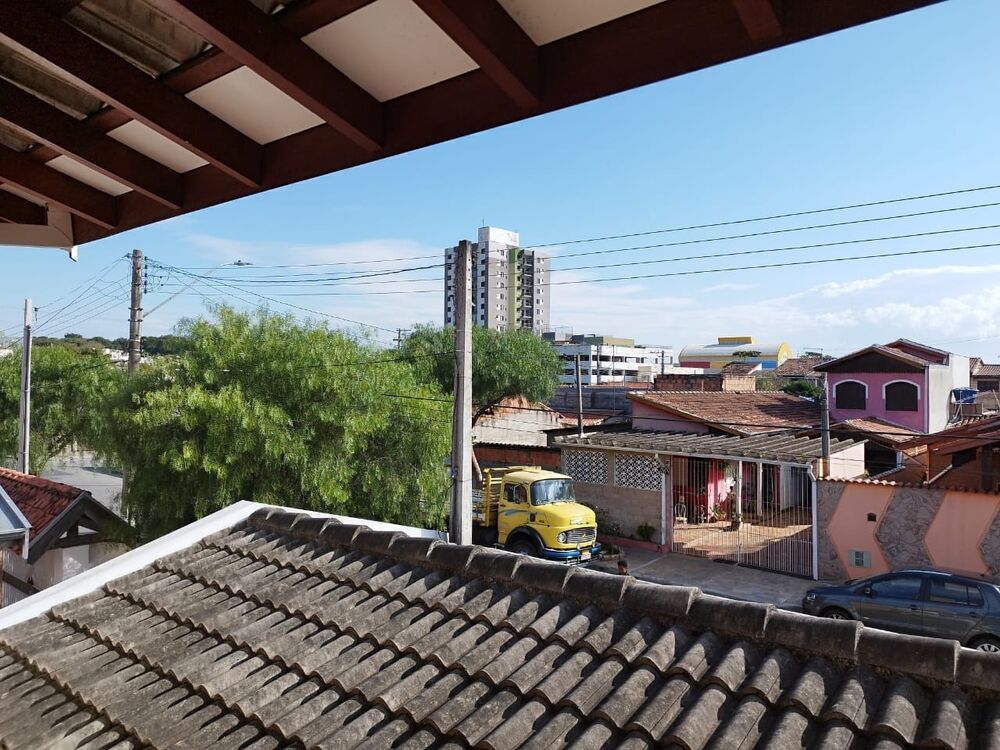 Sobrado, 3 quartos, 215 m² - Foto 1