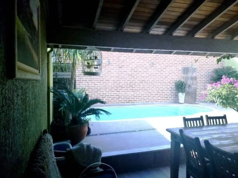 Casa, 4 quartos, 160 m² - Foto 3