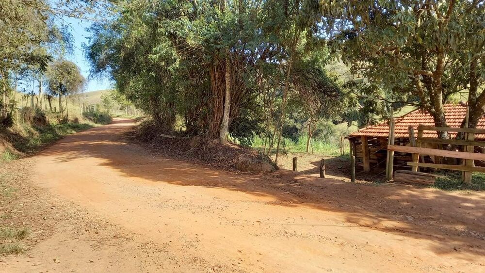 Sítio à venda com 3 quartos, 170m² - Foto 3