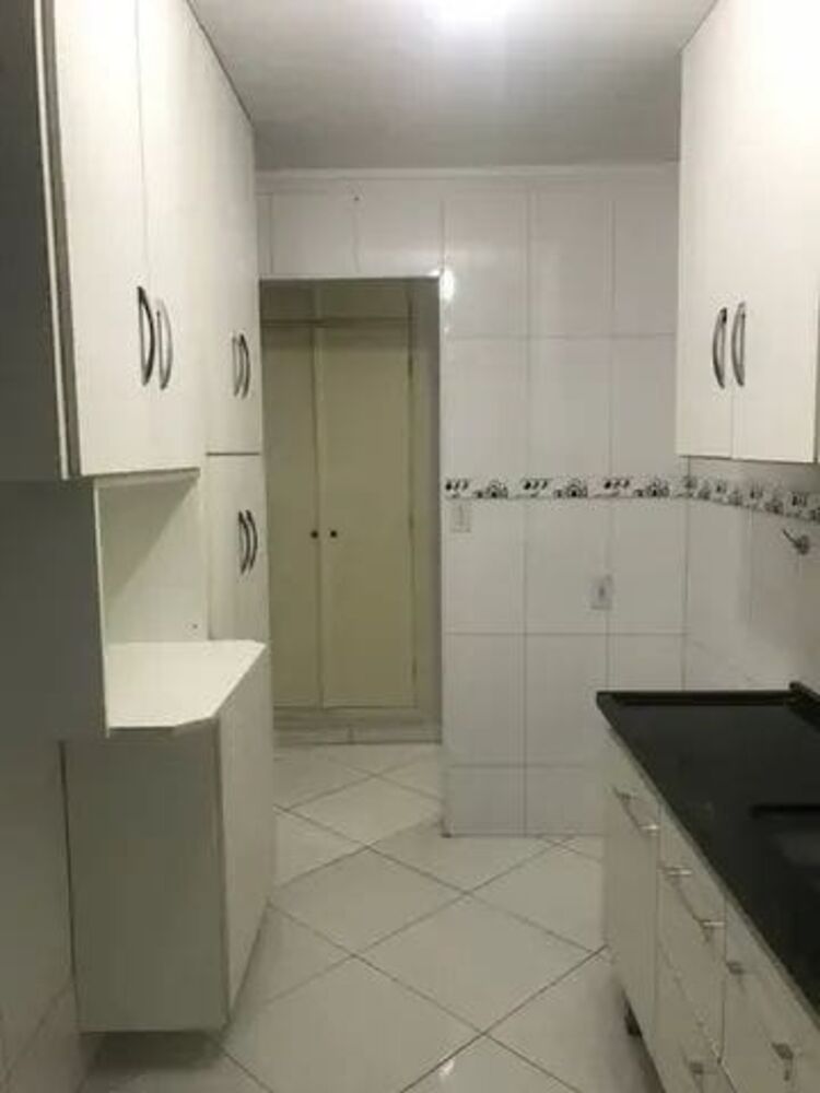 Apartamento à venda com 3 quartos, 96m² - Foto 3