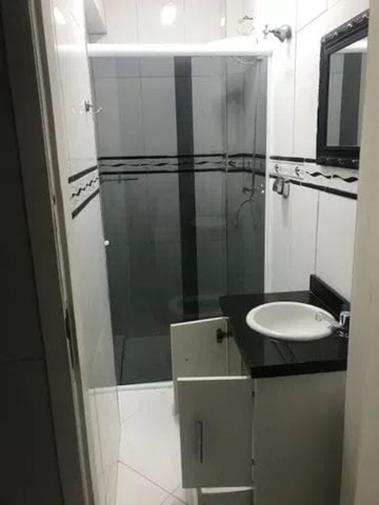 Apartamento à venda com 3 quartos, 96m² - Foto 2