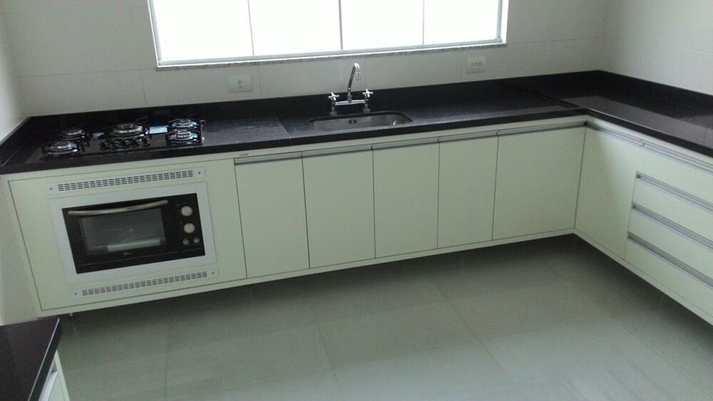 Sobrado à venda com 3 quartos, 340m² - Foto 1