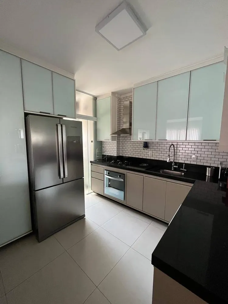 Apartamento, 3 quartos, 110 m² - Foto 2