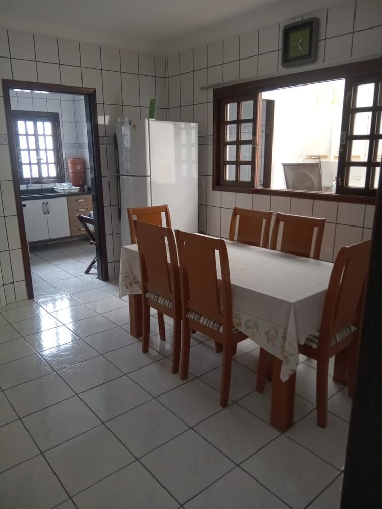 Casa, 3 quartos, 250 m² - Foto 4