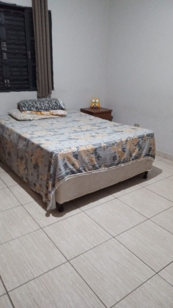 Casa à venda com 4 quartos, 200m² - Foto 4