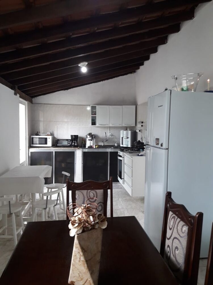 Chácara à venda com 4 quartos, 270m² - Foto 18