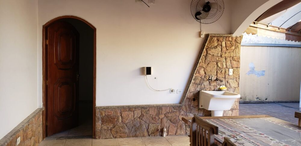 Casa, 3 quartos, 179 m² - Foto 2