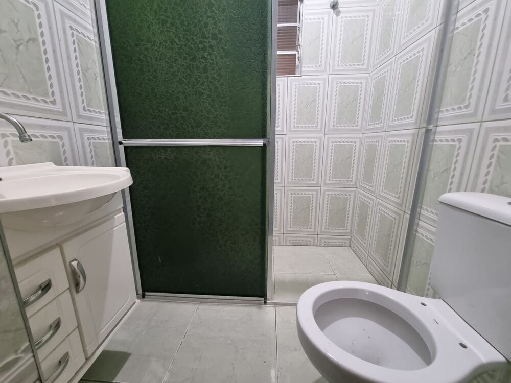 Casa à venda com 2 quartos, 100m² - Foto 4