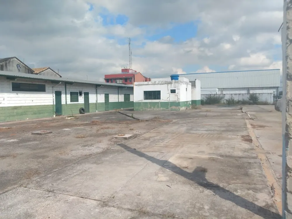 Prédio Inteiro - Foto 1