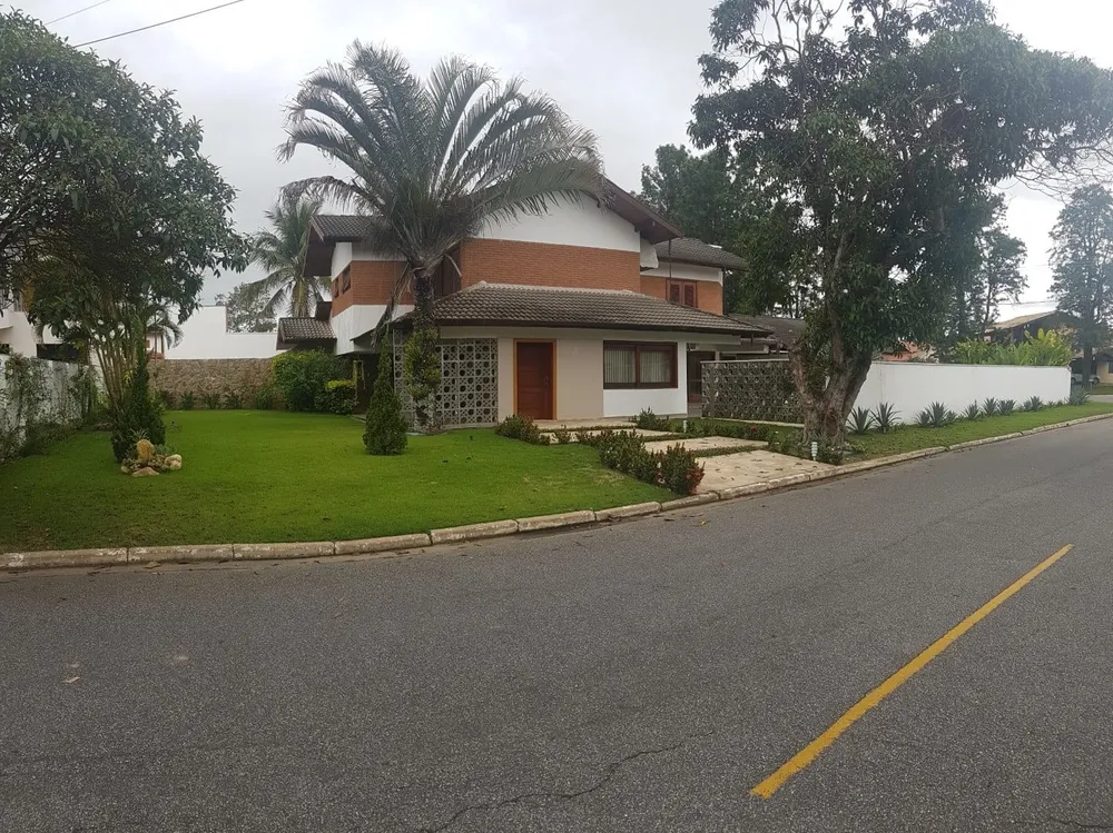 Sobrado, 3 quartos, 402 m² - Foto 1