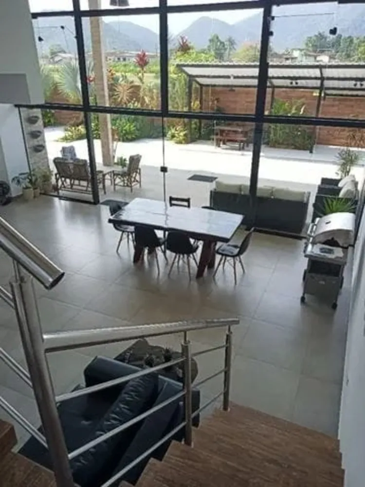 Casa de Condomínio, 4 quartos - Foto 1