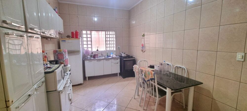 Sobrado à venda com 3 quartos, 330m² - Foto 11