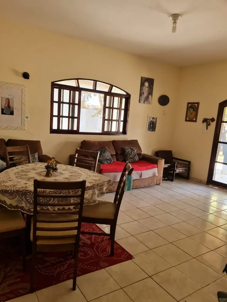Chácara, 3 quartos, 2670 m² - Foto 2