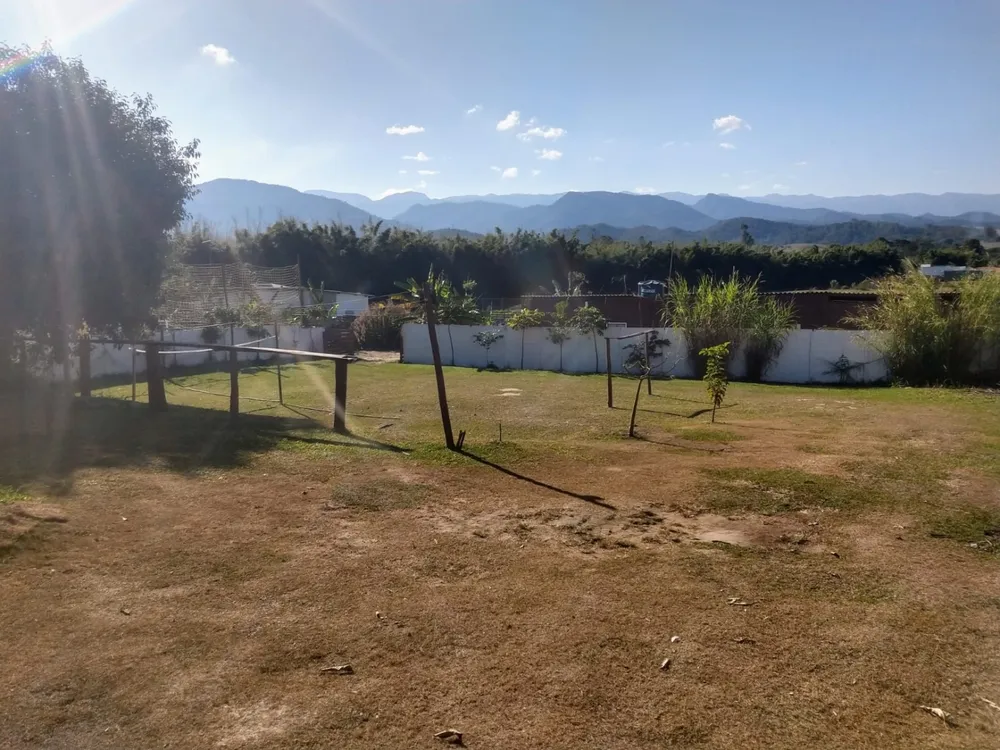 Chácara, 3 quartos, 2071 m² - Foto 4