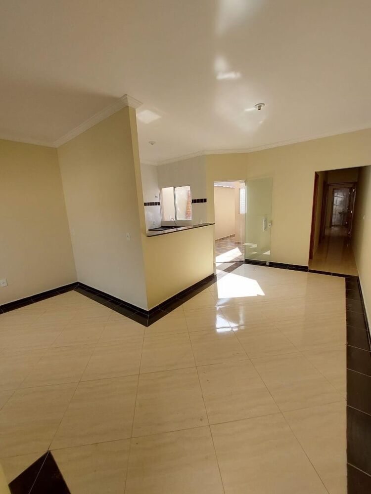 Casa à venda com 2 quartos, 68m² - Foto 5