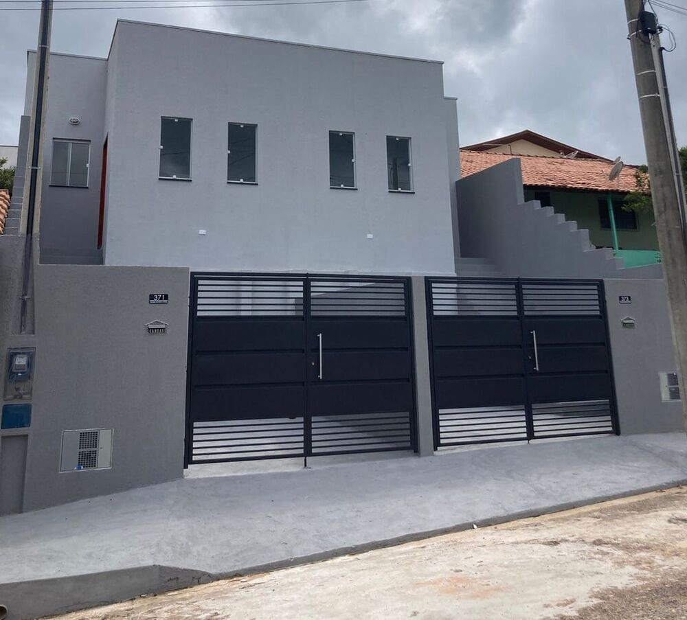 Casa à venda com 2 quartos, 61m² - Foto 9