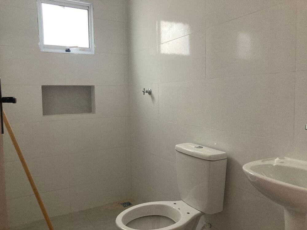Casa à venda com 2 quartos, 61m² - Foto 5