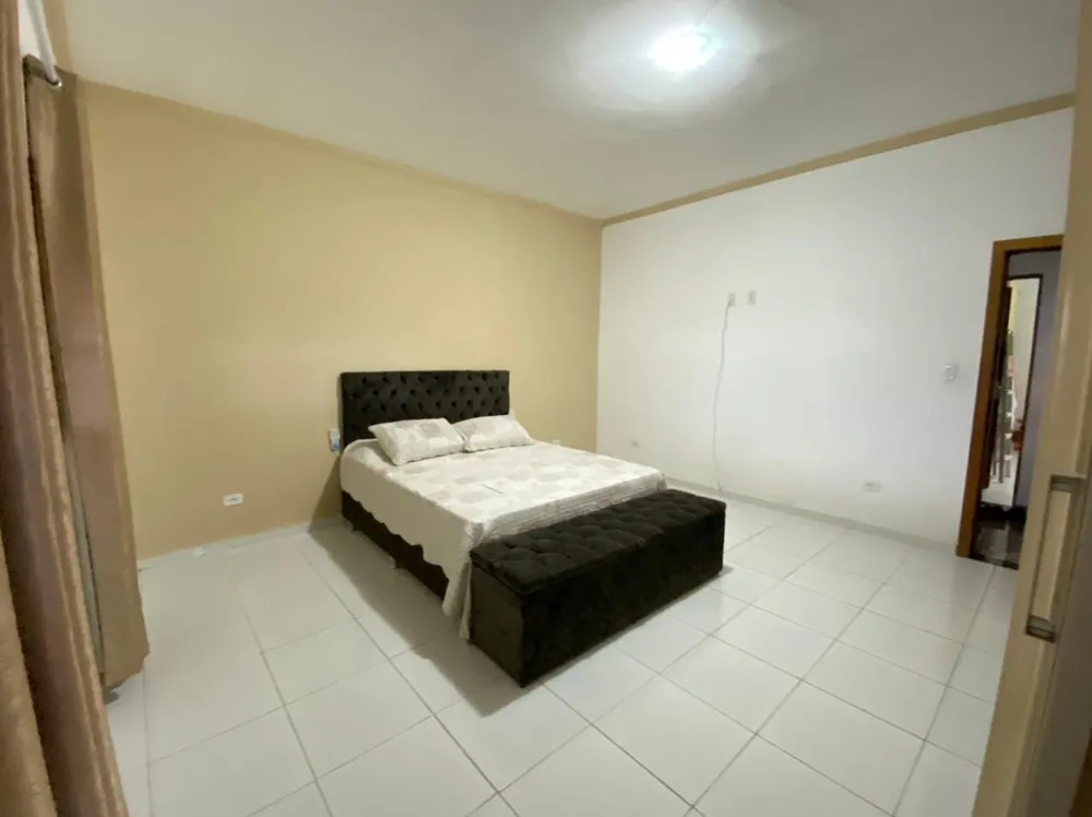 Chácara, 3 quartos, 1086 m² - Foto 4