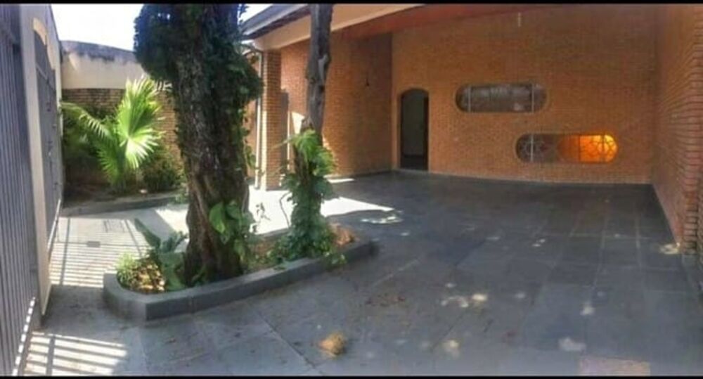 Casa, 3 quartos, 197 m² - Foto 1