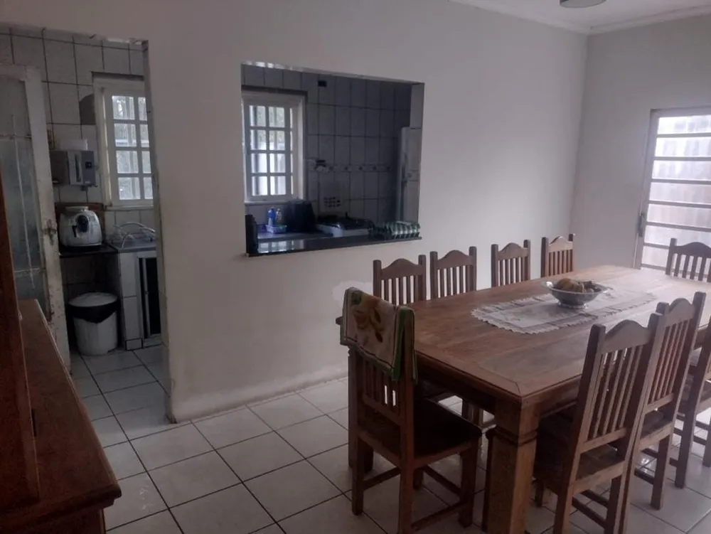 Casa, 2 quartos, 150 m² - Foto 2