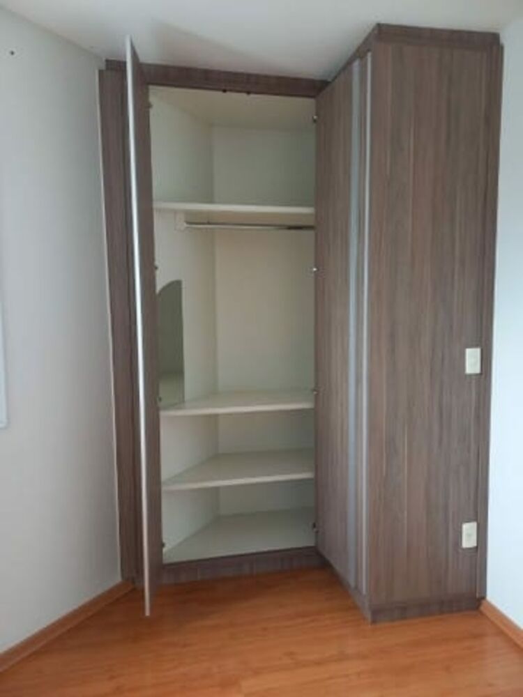 Apartamento à venda com 2 quartos, 68m² - Foto 1