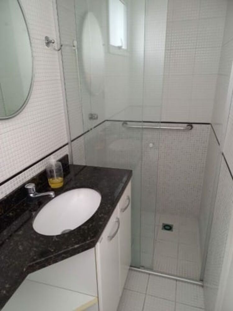 Apartamento à venda com 2 quartos, 68m² - Foto 5