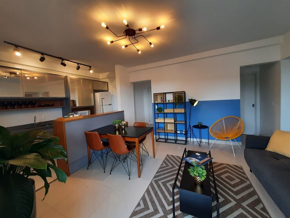 Apartamento à venda com 2 quartos, 62m² - Foto 1