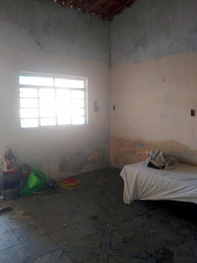 Casa à venda com 3 quartos, 100m² - Foto 17