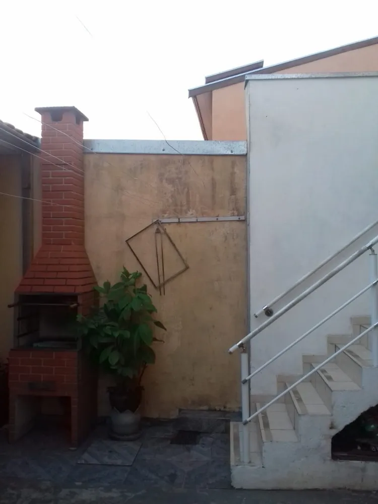 Casa, 5 quartos, 162 m² - Foto 3