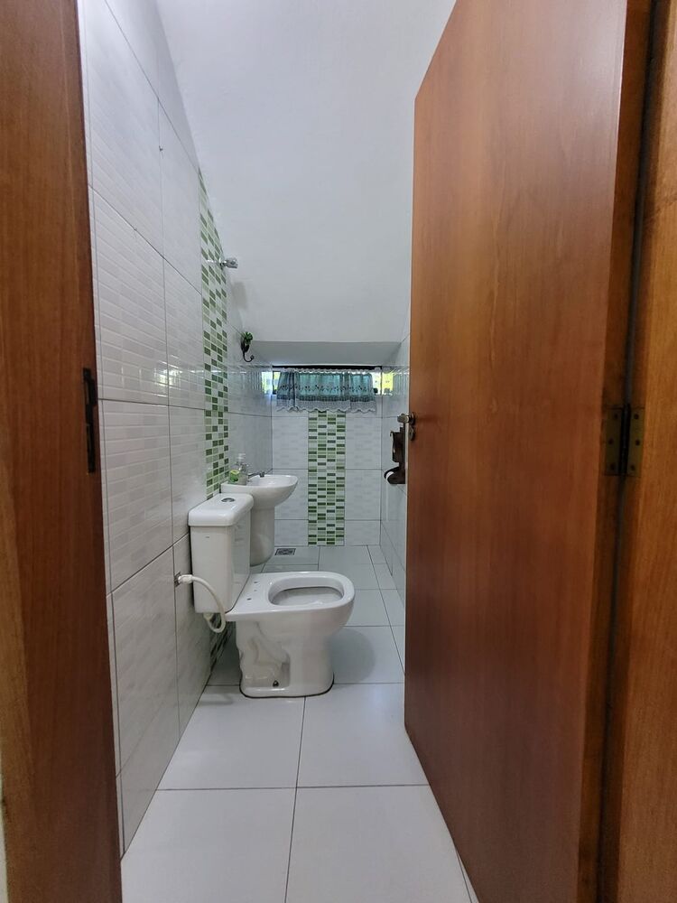 Chácara à venda com 3 quartos, 204m² - Foto 1