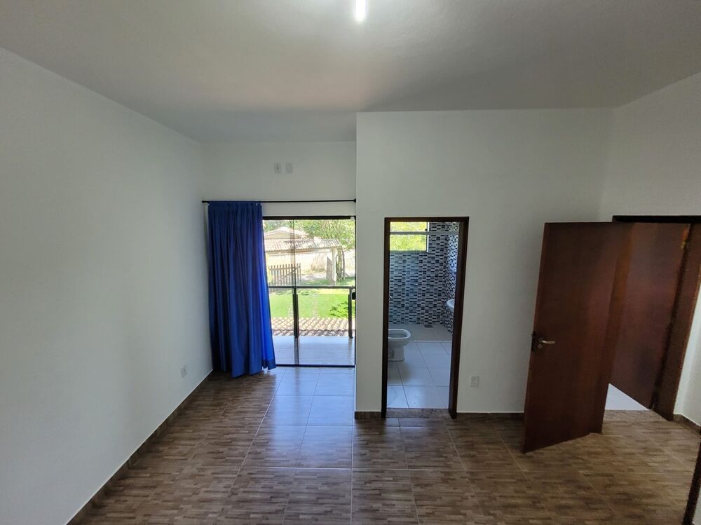Chácara à venda com 3 quartos, 204m² - Foto 4