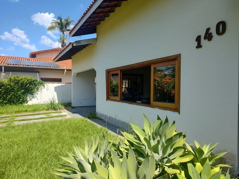 Casa de Condomínio à venda com 3 quartos, 380m² - Foto 4