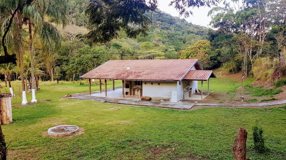 Sítio à venda com 1 quarto, 110000m² - Foto 8