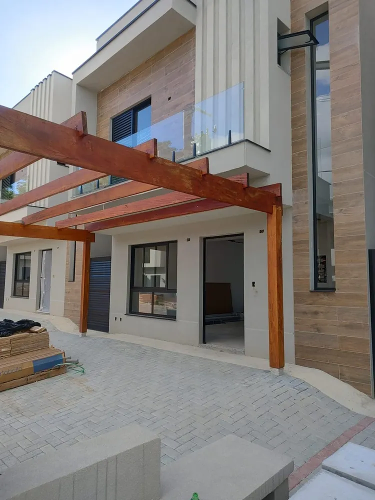 Sobrado, 3 quartos, 134 m² - Foto 1