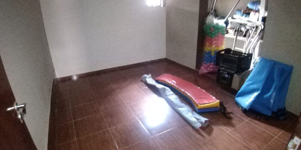 Casa, 4 quartos, 170 m² - Foto 1