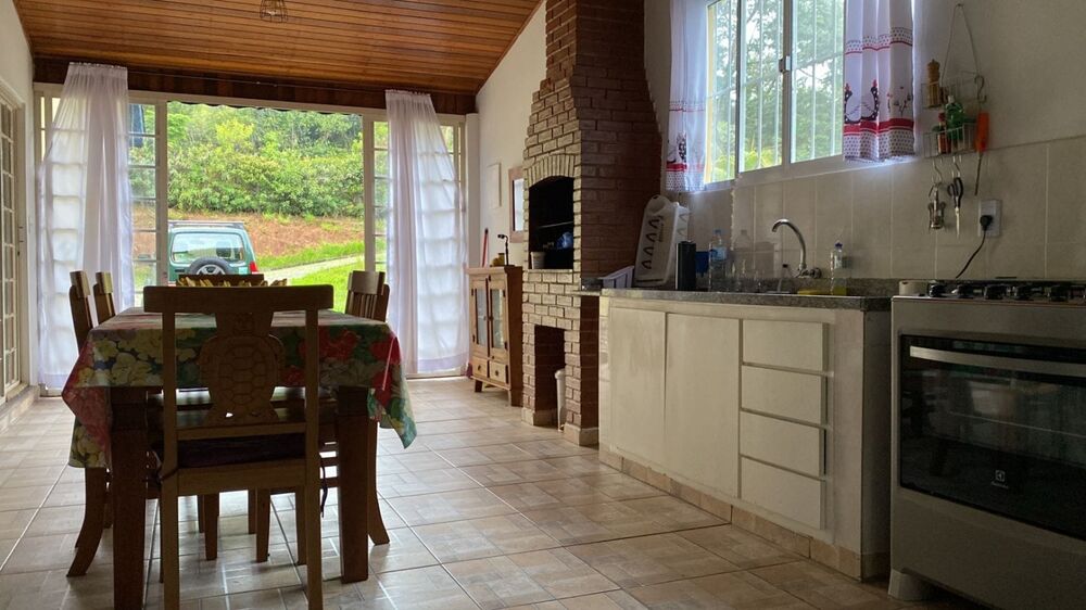 Sítio à venda com 3 quartos, 200m² - Foto 3
