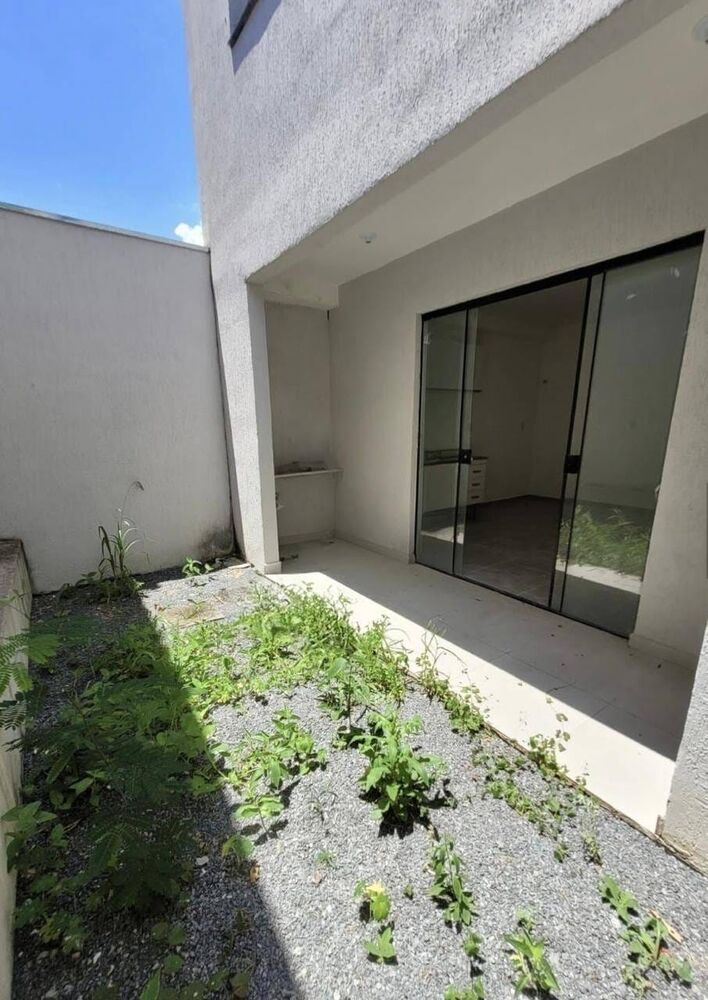 Apartamento à venda e aluguel com 2 quartos, 62m² - Foto 2