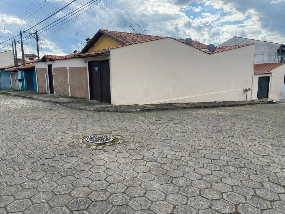 Casa, 5 quartos, 246 m² - Foto 1