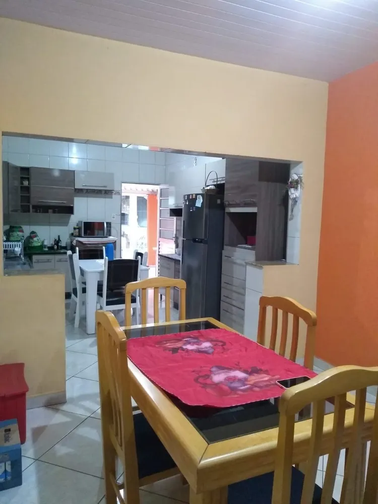 Casa, 3 quartos, 160 m² - Foto 1