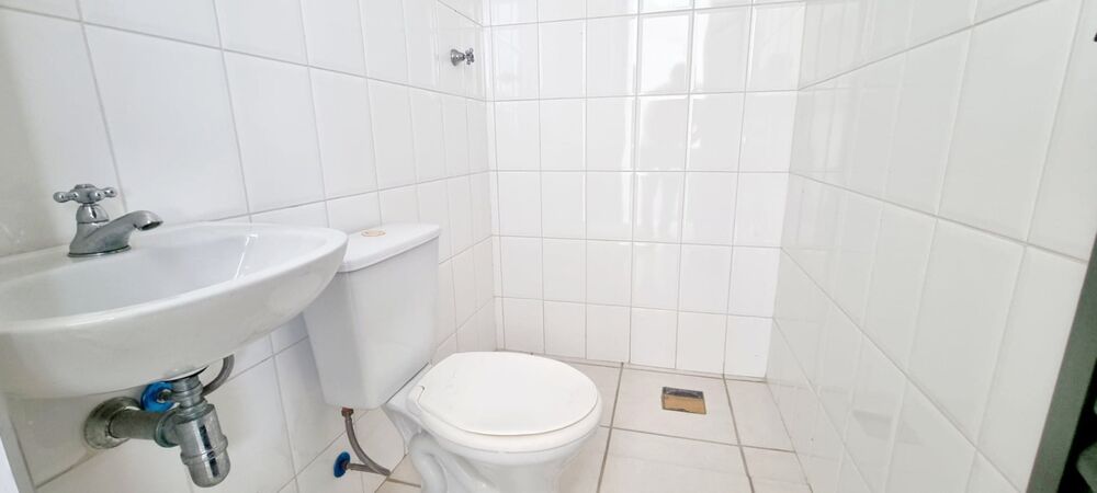 Apartamento à venda com 3 quartos, 107m² - Foto 1