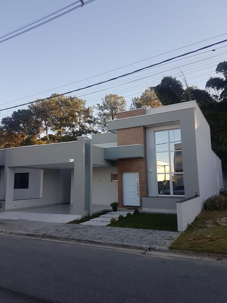 Casa de Condomínio à venda com 3 quartos, 180m² - Foto 1