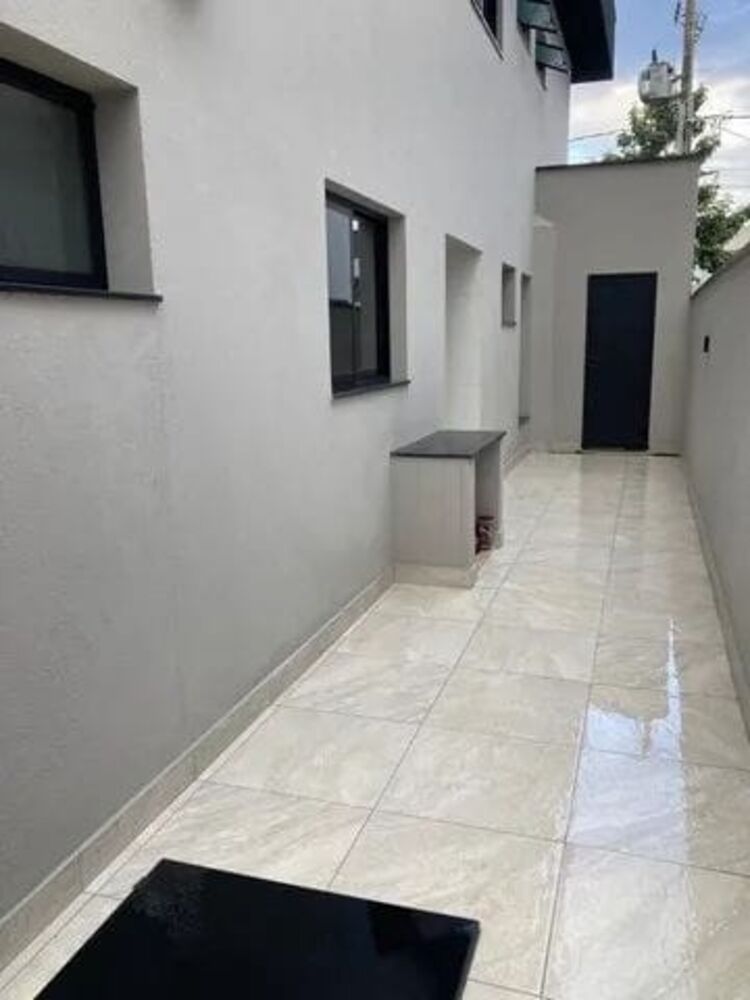 Sobrado, 4 quartos, 236 m² - Foto 2