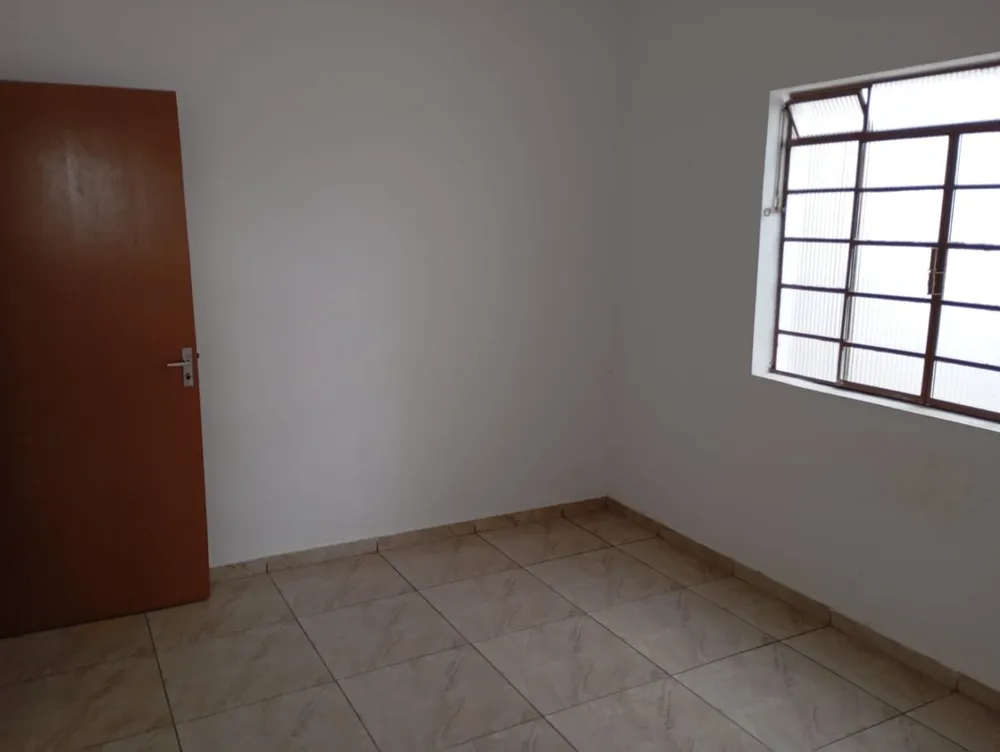 Casa, 4 quartos, 170 m² - Foto 3