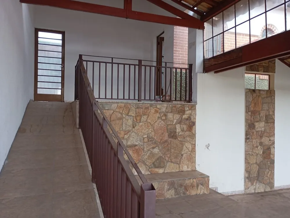 Casa, 4 quartos, 170 m² - Foto 1