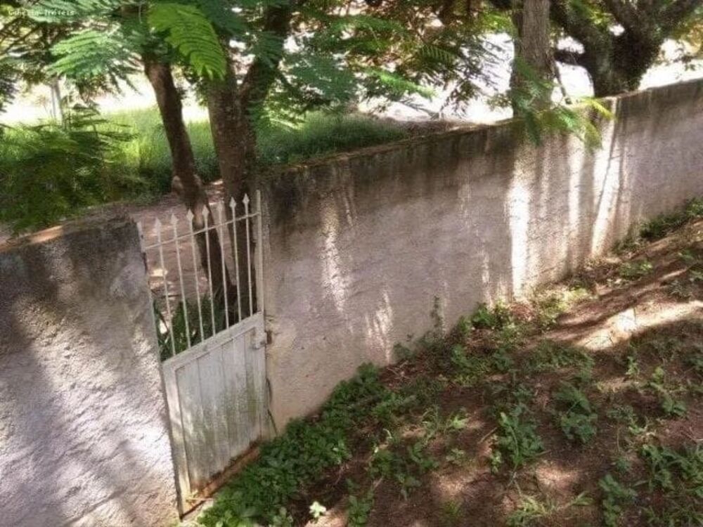 Chácara, 3 quartos, 1065 m² - Foto 1